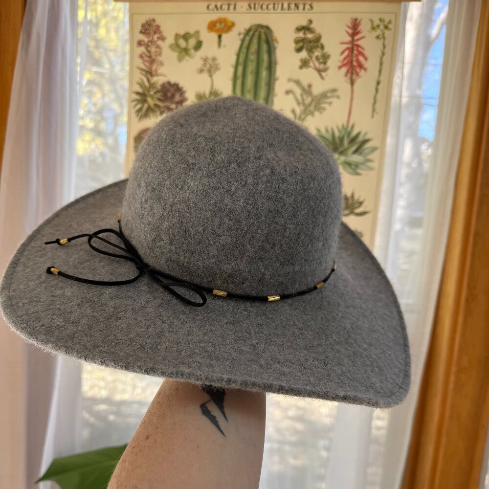 Wool Hat (wide brim)